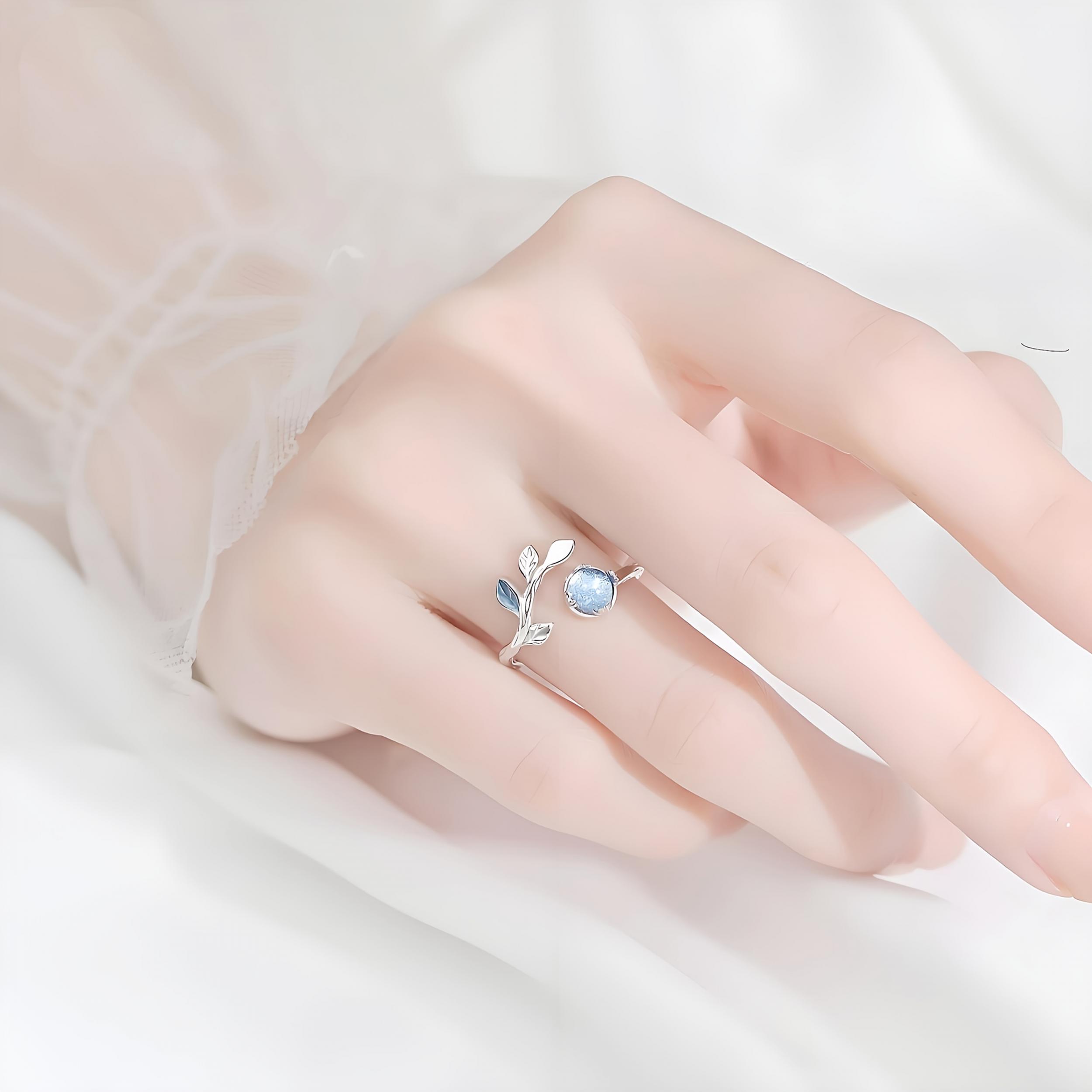 Moonstone Jewelry Set: Necklace, Ring, Bracelet, Leaf Design, 925 Silver Plated